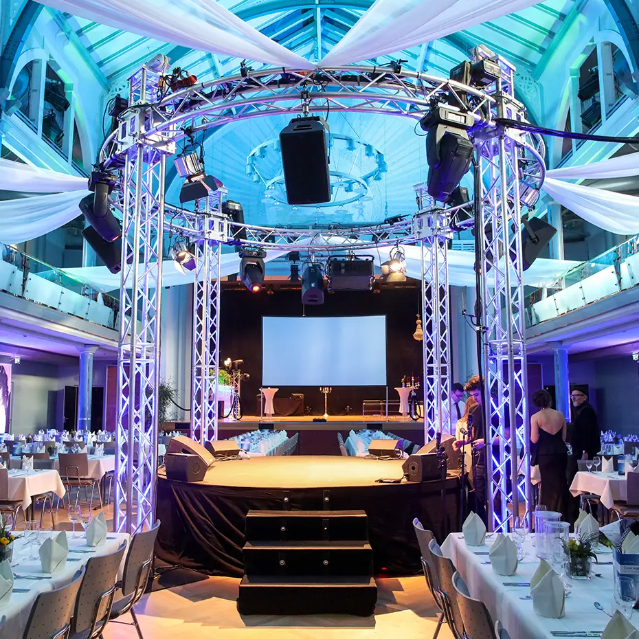 u-motions_eventagentur_kundenevents_firmenjubilaeum_gala.webp